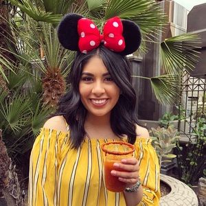 Meet your Posher, Estefania